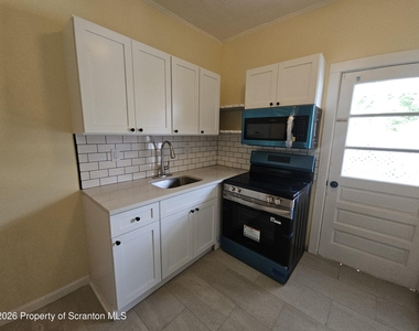 1327 Oram Street - Photo Thumbnail 12