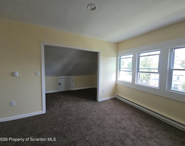 1327 Oram Street - Photo Thumbnail 15