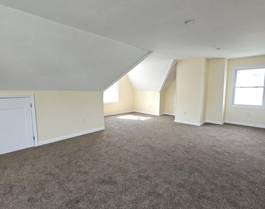 1327 Oram Street - Photo Thumbnail 16