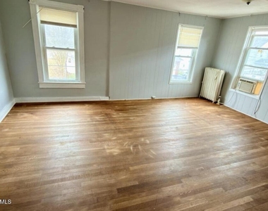 342 Horton Street - Photo Thumbnail 13