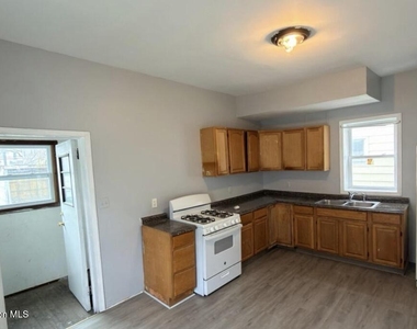 342 Horton Street - Photo Thumbnail 8