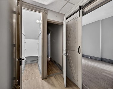 1139 W Linden Street - Photo Thumbnail 16