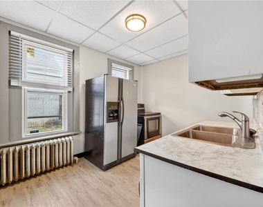 1139 W Linden Street - Photo Thumbnail 12
