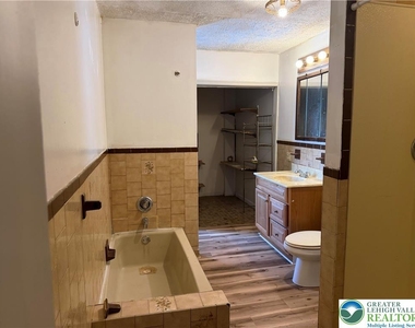177 Tilghman Street - Photo Thumbnail 8