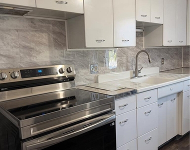 7740 Hamilton Boulevard - Photo Thumbnail 3