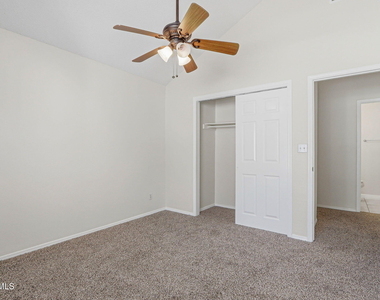 7239 Desert Jewel Drive - Photo Thumbnail 39