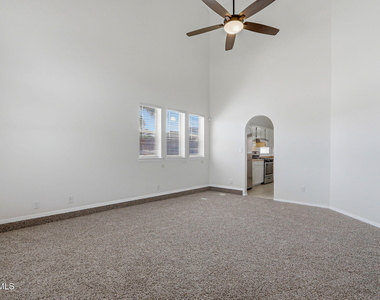 7239 Desert Jewel Drive - Photo Thumbnail 6