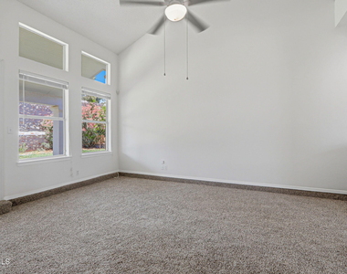 7239 Desert Jewel Drive - Photo Thumbnail 17