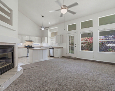 7239 Desert Jewel Drive - Photo Thumbnail 20