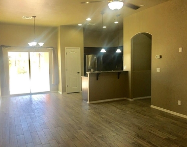 3716 Loma Cortez Drive - Photo Thumbnail 3