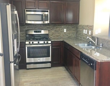3716 Loma Cortez Drive - Photo Thumbnail 5