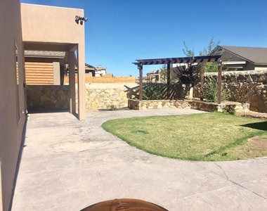 3716 Loma Cortez Drive - Photo Thumbnail 15