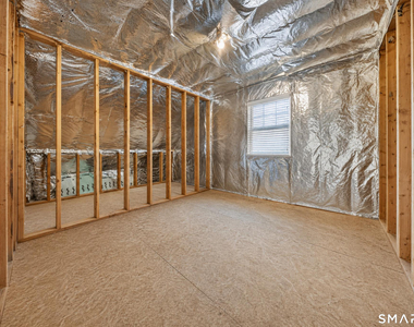 88 Maple Tree Avenue - Photo Thumbnail 24