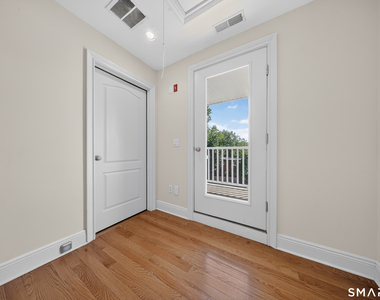 88 Maple Tree Avenue - Photo Thumbnail 21