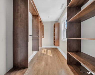 88 Maple Tree Avenue - Photo Thumbnail 13