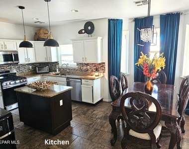 14446 Jasmin Maribel Drive - Photo Thumbnail 10