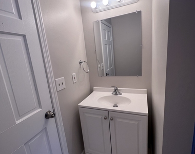 95 Shell Street - Photo Thumbnail 15