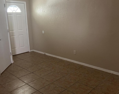 12577 Carlos Bombach Avenue - Photo Thumbnail 2