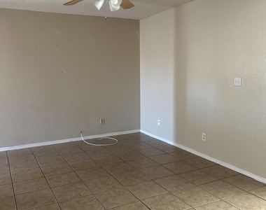 12577 Carlos Bombach Avenue - Photo Thumbnail 6