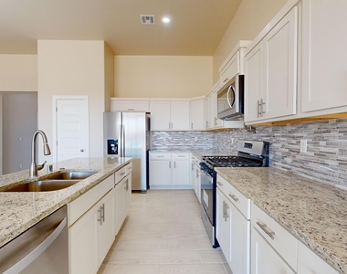 11118 Blue Eyed Grass Street - Photo Thumbnail 4