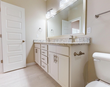 11118 Blue Eyed Grass Street - Photo Thumbnail 15