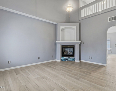 12325 Tierra Bella Drive - Photo Thumbnail 3