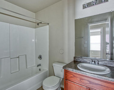 7328 Sachet Cliff Drive - Photo Thumbnail 34