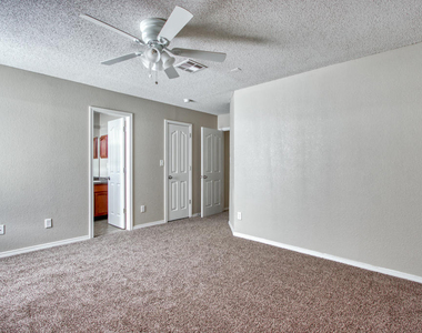 7328 Sachet Cliff Drive - Photo Thumbnail 30
