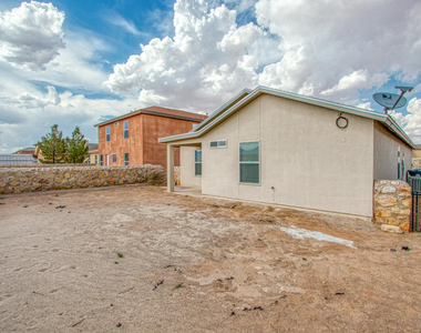7328 Sachet Cliff Drive - Photo Thumbnail 3