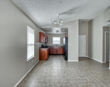 7328 Sachet Cliff Drive - Photo Thumbnail 8