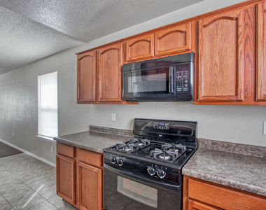 7328 Sachet Cliff Drive - Photo Thumbnail 15