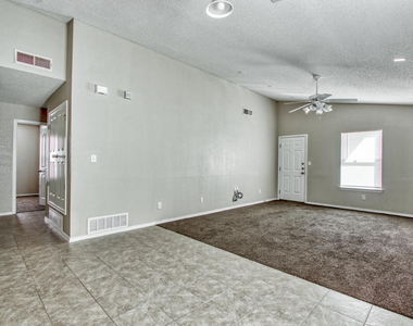 7328 Sachet Cliff Drive - Photo Thumbnail 6