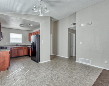 7328 Sachet Cliff Drive - Photo Thumbnail 7