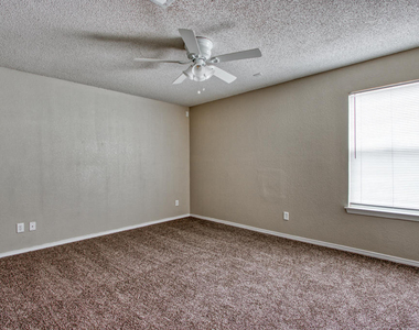 7328 Sachet Cliff Drive - Photo Thumbnail 28