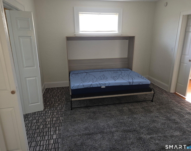 285 Clover Street - Photo Thumbnail 11