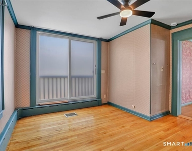 36 Britton Avenue - Photo Thumbnail 15