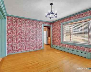 36 Britton Avenue - Photo Thumbnail 11