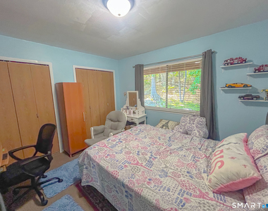 200 Woodmont Avenue - Photo Thumbnail 7