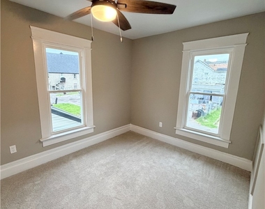 417 Bartram Ave - Photo Thumbnail 25