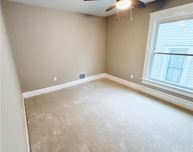 417 Bartram Ave - Photo Thumbnail 20