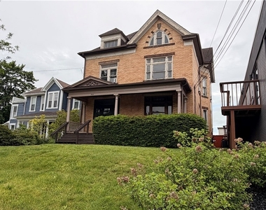 983 Third Street - Photo Thumbnail 1