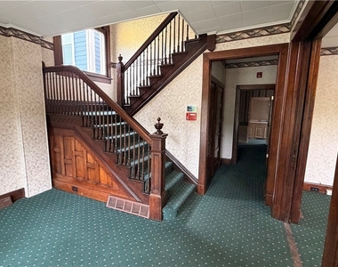 983 Third Street - Photo Thumbnail 4