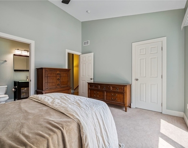 1038 Bradish St - Photo Thumbnail 17