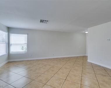 8316 Monico Valley Court - Photo Thumbnail 15