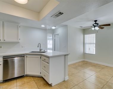 8316 Monico Valley Court - Photo Thumbnail 5