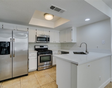 8316 Monico Valley Court - Photo Thumbnail 29