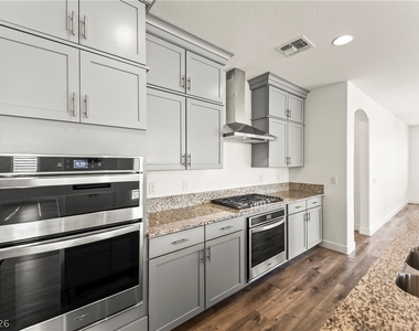 10456 Skye Arroyo Avenue - Photo Thumbnail 16