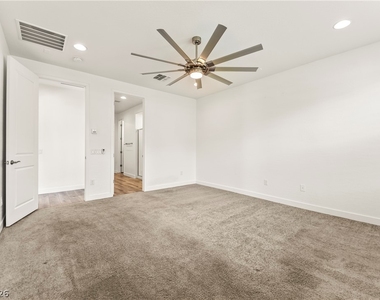 10456 Skye Arroyo Avenue - Photo Thumbnail 26