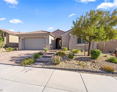 10456 Skye Arroyo Avenue - Photo Thumbnail 2