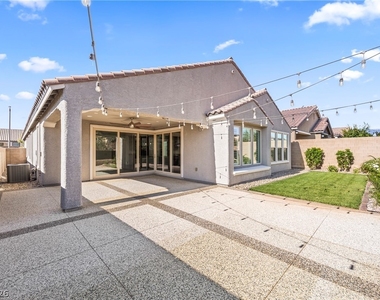 10456 Skye Arroyo Avenue - Photo Thumbnail 40